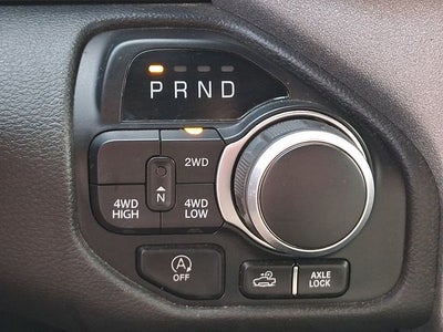 2023 RAM 1500 Tradesman Crew Cab 4x4 5'7' Box