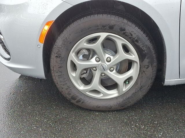 2023 Chrysler Pacifica Limited AWD