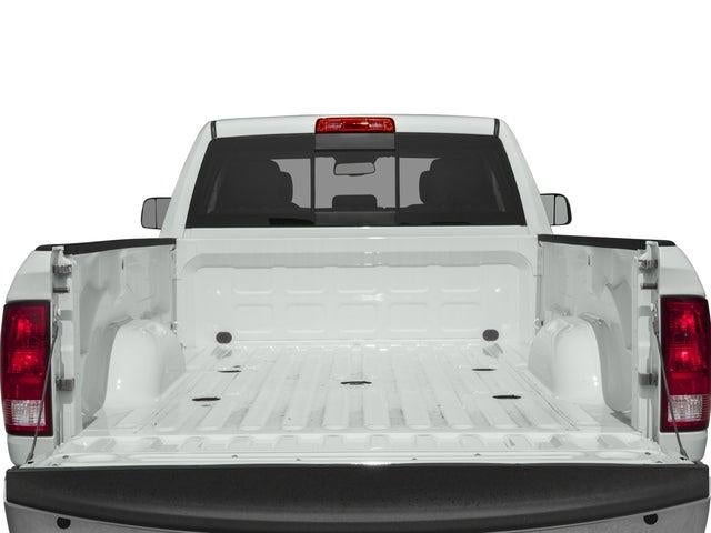 2017 RAM 3500 SLT Crew Cab 4x4 6'4' Box