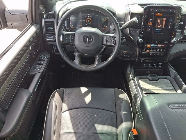 2025 RAM 3500 Limited Mega Cab 4x4 6'4' Box