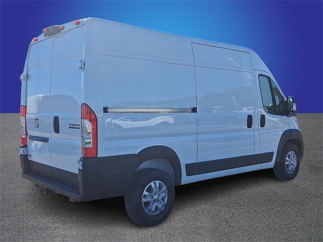 2025 RAM ProMaster 1500 Cargo Van SLT High Roof 136' WB