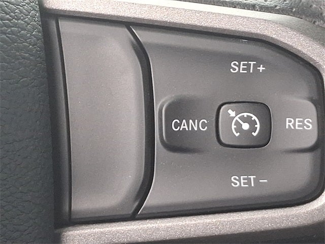 2023 RAM 2500 Tradesman Crew Cab 4x4 8' Box