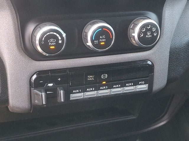2021 RAM 5500HD Tradesman/SLT/Laramie/Limited